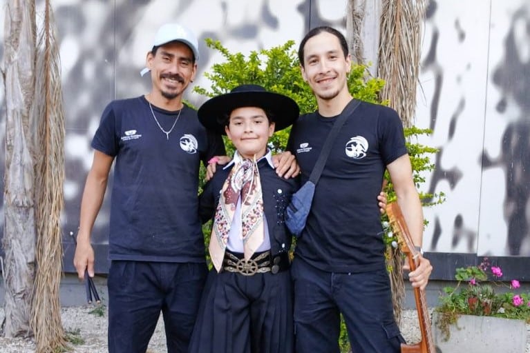 Varios premios para la Escuela Municipal de Danzas de Arroyito en el Festival “Qué Herencia 2025”