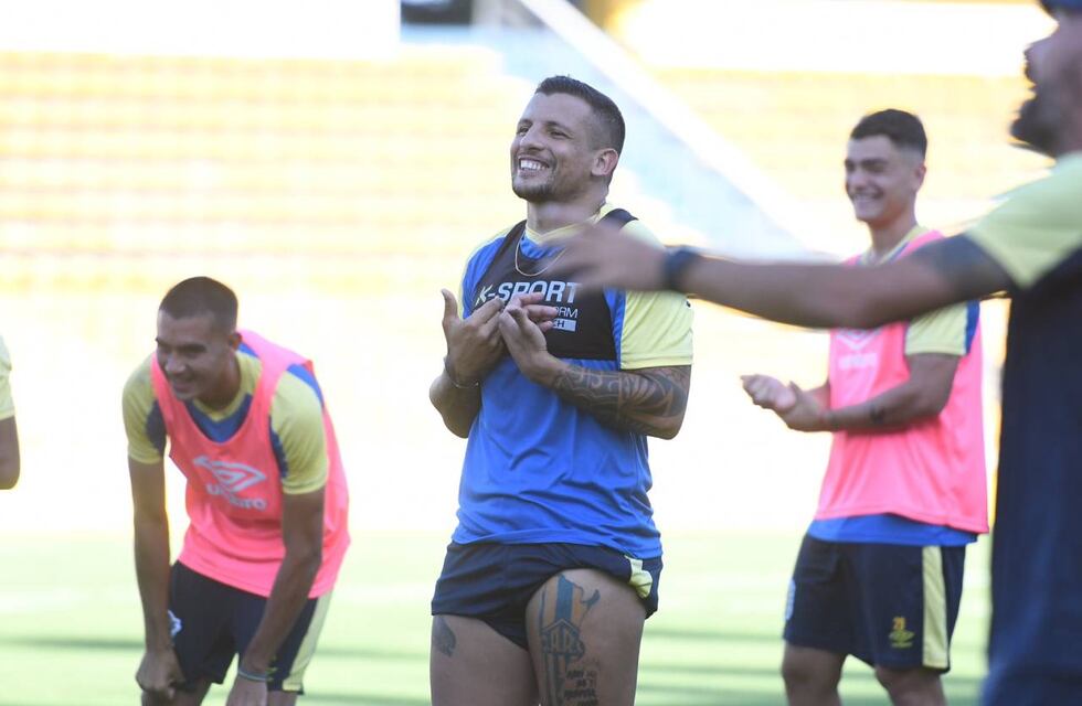 Emiliano Vecchio dijo que Rosario Central está “por encima de todo y de todos”