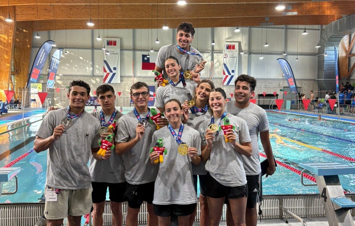 Maximiliano Meubry logró medalla de plata en Relevo 4x100 libre masculino
