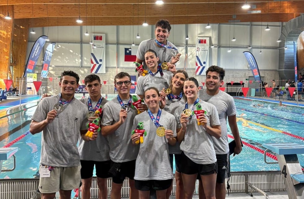 Maximiliano Meubry logró medalla de plata en Relevo 4x100 libre masculino para Córdoba