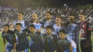 Racing perdió algo más que tres puntos en su visita a Chaco For Ever.