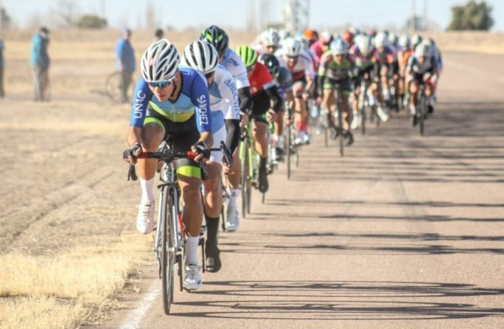 Ciclismo: la temporada de Critérium y Pista continúa en el Autódromo Jorge Á. Pena de San Martín