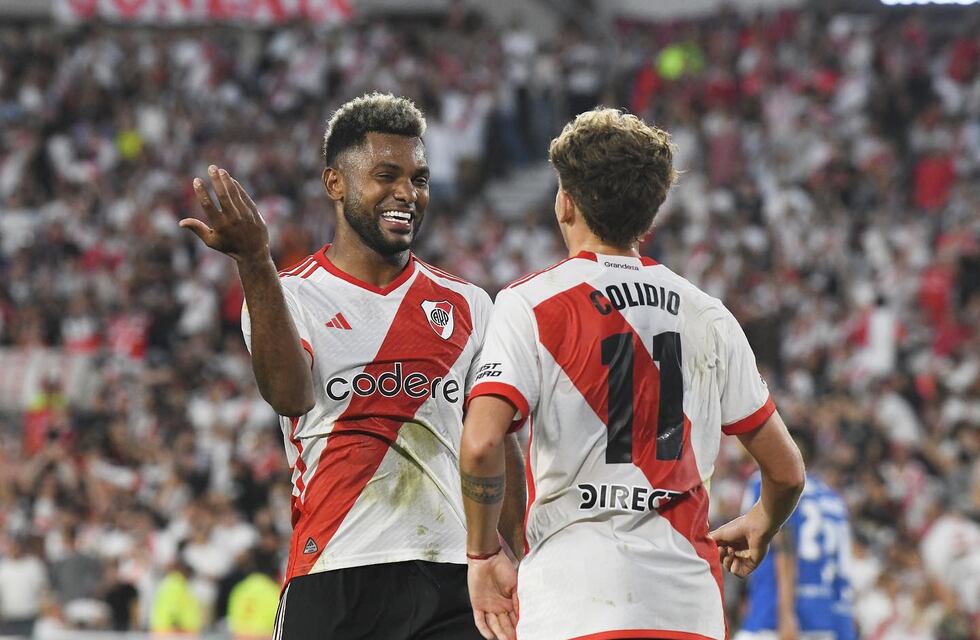 Con triplete de Miguel Ángel Borja, River Plate goleó a Vélez 5-0