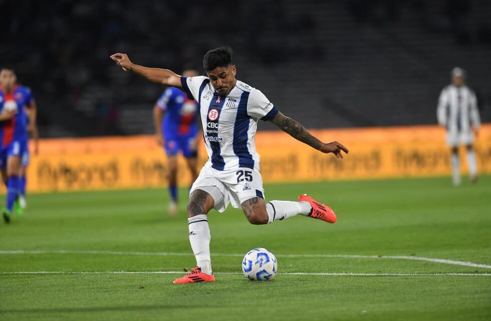 Talleres pasó al frente por Cristian Tarragona, el que más buscó el gol frente a Tigre