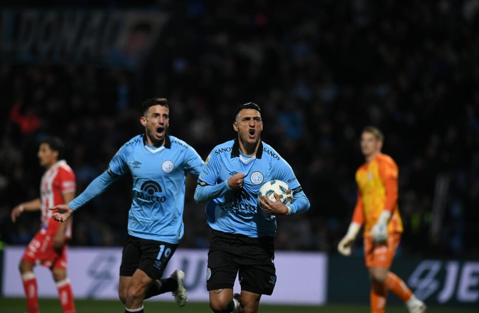 El gol de Belgrano: apareció Matías Suárez, chequeo en el VAR y reclamo de Unión