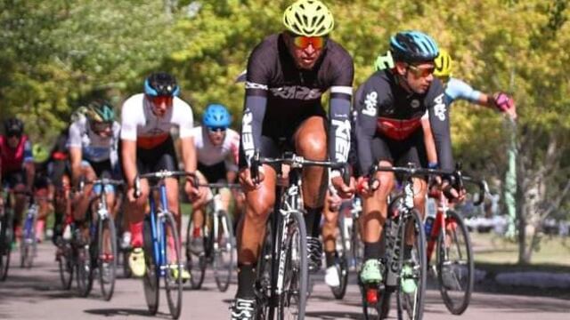 Matías Pollio ganó la carrera Aniversario de Bahía Blanca.