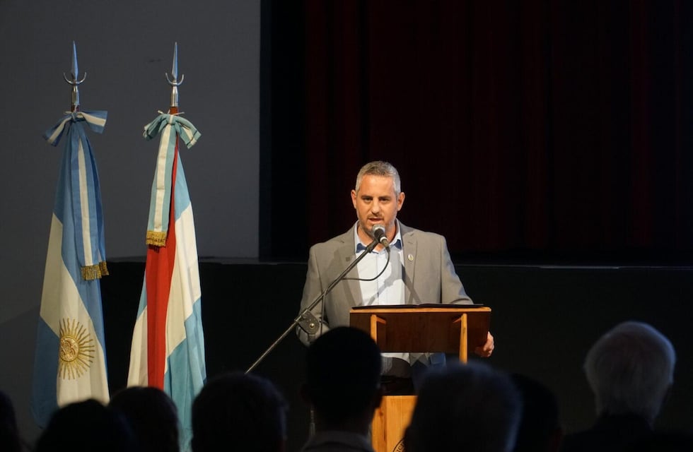 Intendente de Colón sufre un grave accidente vial en Brasil junto a su familia