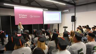 Acto de reconocimiento a estudiantes de las Extensiones áulicas de la EEMPA Nº1007 “Libertad”.