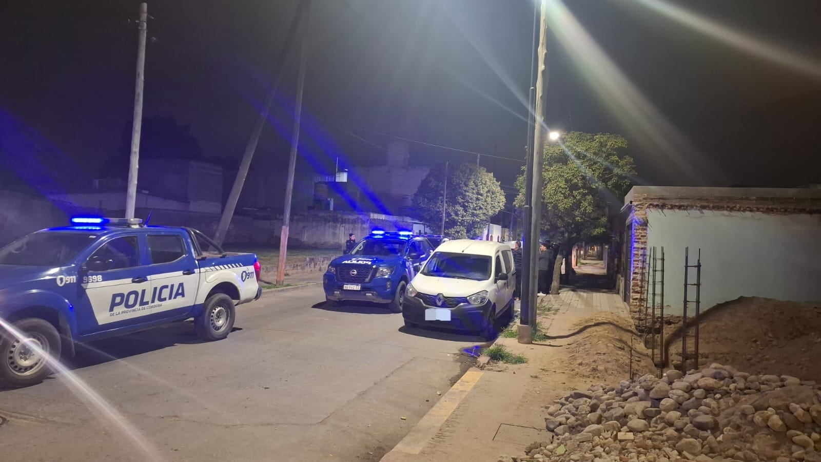 Se desarticularon tres eventos clandestinos en la ciudad con más de 1.200 personas.
