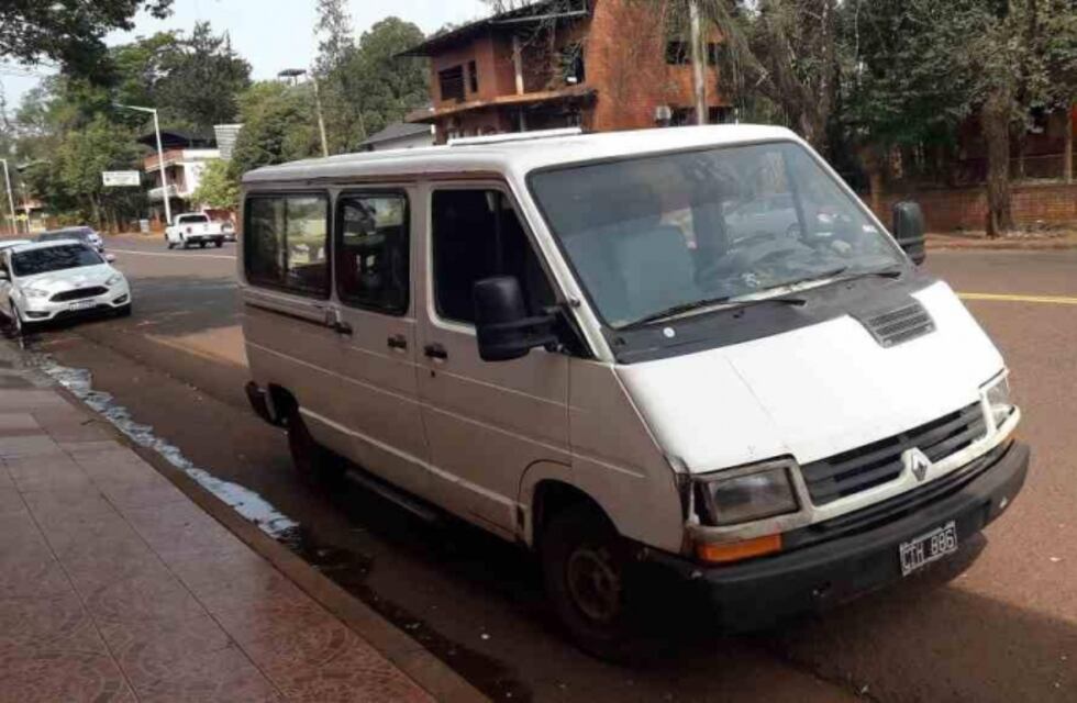 Robaron una combi en pleno centro de Eldorado y fue recuperada a las pocas horas