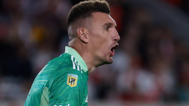 Franco Armani le tapó dos pelotas increíbles a Abiel Osorio.