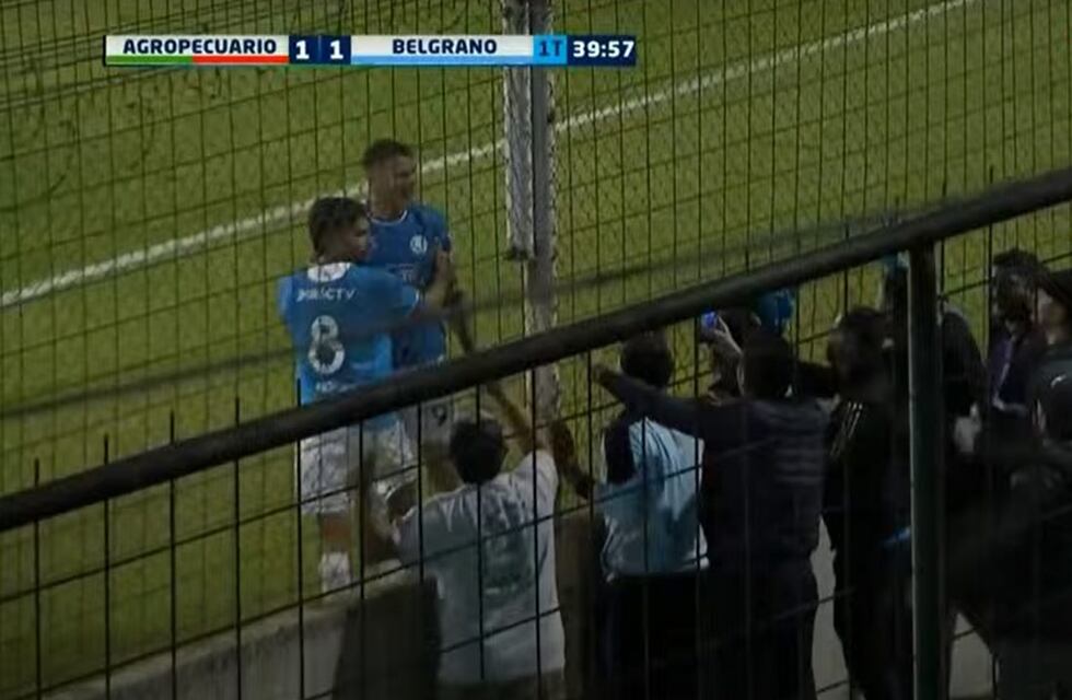 Pablo Vegetti y su festejo “dedicado” a quienes lo insultaron en el triunfo de Belgrano ante Agropecuario