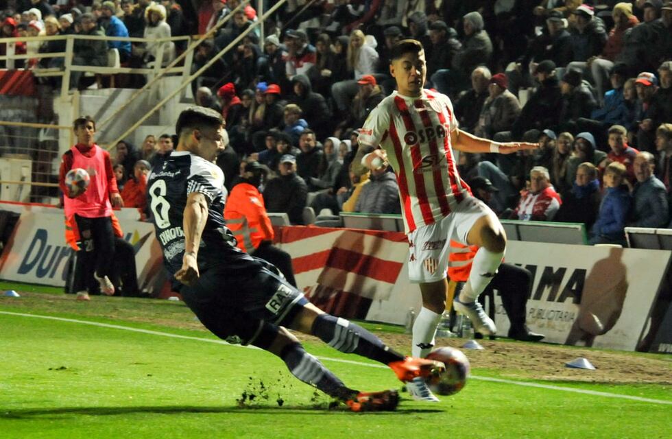Unión cayó derrotado en Santa Fe ante un Gimnasia que araña el primer puesto