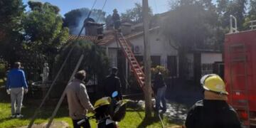 Principio de incendio en Aristóbulo del Valle dejó daños materiales.