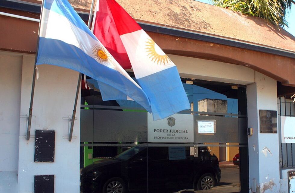 Arroyito: un hombre de 35 años va a juicio por exhibiciones obscenas y tenencia y distribución de material de abuso sexual infantil