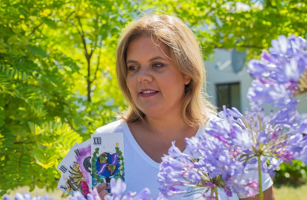 Reencuentro para conectar y sanar: Noelia Pace la Medium realiza su sesión abierta en Semana Santa