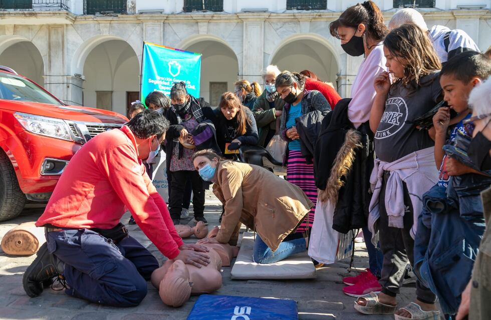 La Municipalidad de Córdoba ofrece cursos gratuitos de RCP y primeros socorros urbanos