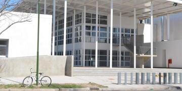 Instituto Superior del Profesorado N° 2 "Joaquín V. González"