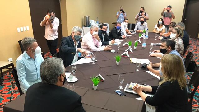 El Secretario de Derechos Humanos se reunión con referentes de la oposición en Formosa (@Pietragallahora).