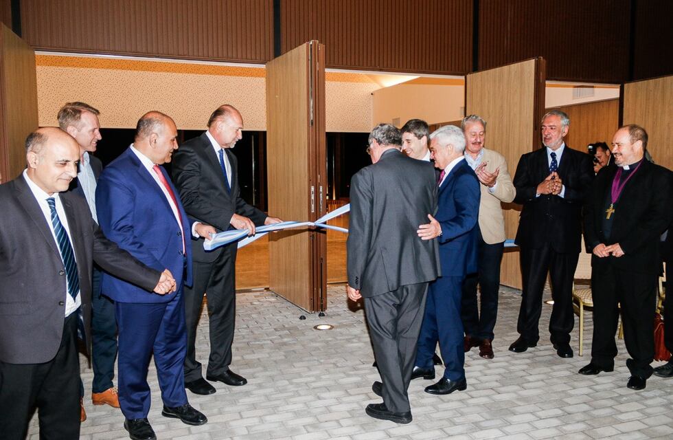 Omar Perotti y Juan Manzur inauguraron el Espacio de Diálogo Interreligioso de Sunchales, único en el mundo