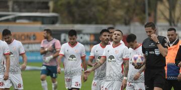 Instituto en su visita a Barracas Central por la fecha 15 de Liga Profesional. (Federico López Claro / La Voz).