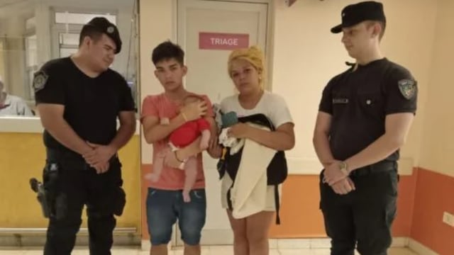 Un bebé fue asistido por policías tras golpearse la cabeza en Posadas.