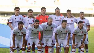 Newell's culmina su participación en el cuadrangular International Football Cup en México.