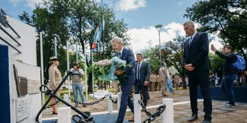 Rogelio Frigerio en el acto de Malvinas en Basavilbaso.