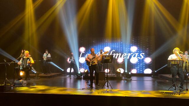 El grupo "Los Palmeras" hizo vibrar el Luxor en Carlos Paz. (Foto: prensa).