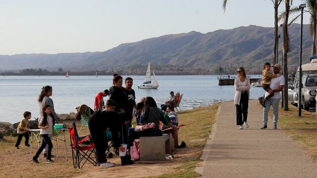 Villa Carlos Paz vivió una notable afluencia de turistas, según datos proporcionados por la Secretaría de Turismo e Innovación, Cultura y Deportes.