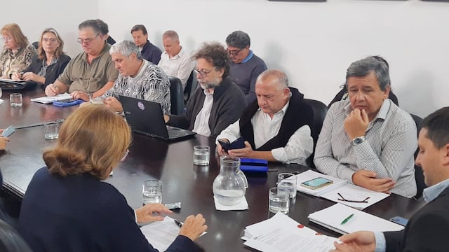 Paritarias: el gobierno provincial ofreció un ocho por ciento de aumento a docentes