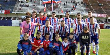 Rosario Puerto Belgrano recibe a San Francisco.