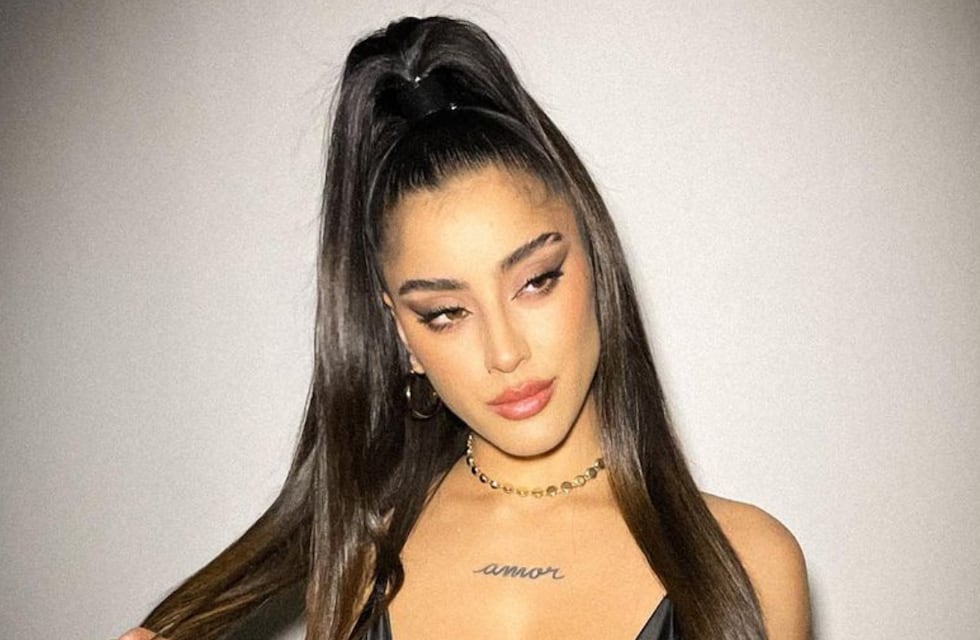 Belén Negri subió una foto luciendo transparencias negras y Tiago PZK reaccionó: “Que bien que como”