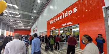 Incentivan la actividad comercial en Jujuy mediante un programa de reintegros, descuentos directos y facilidades de financiamiento en cuotas.