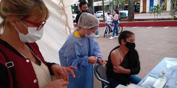 Continúa el plan de inmunización contra en Covid-19 en la localidad de Oberá.