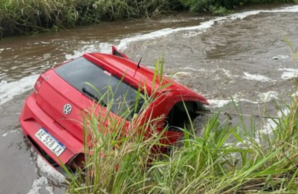Tres muertos y dos heridos tras un despiste en la ruta 303