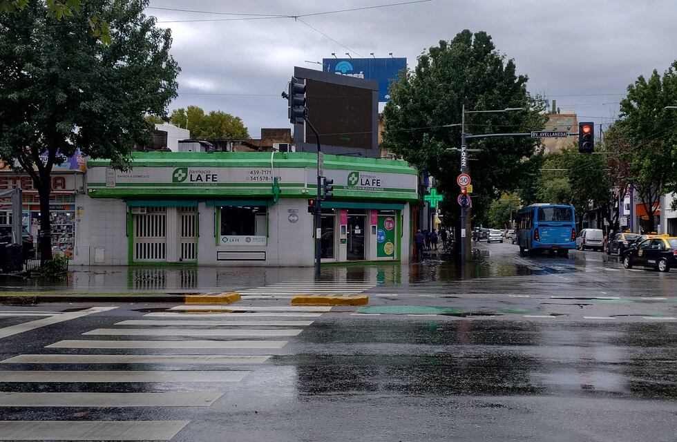 El tiempo en Rosario: la lluvia baja un cambio este domingo y cesó el alerta