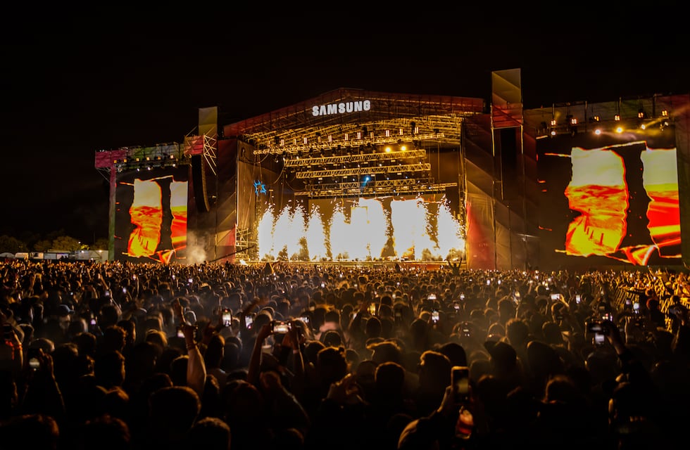 Lollapalooza Argentina 2024: cuánto costará la comida y la merch oficial