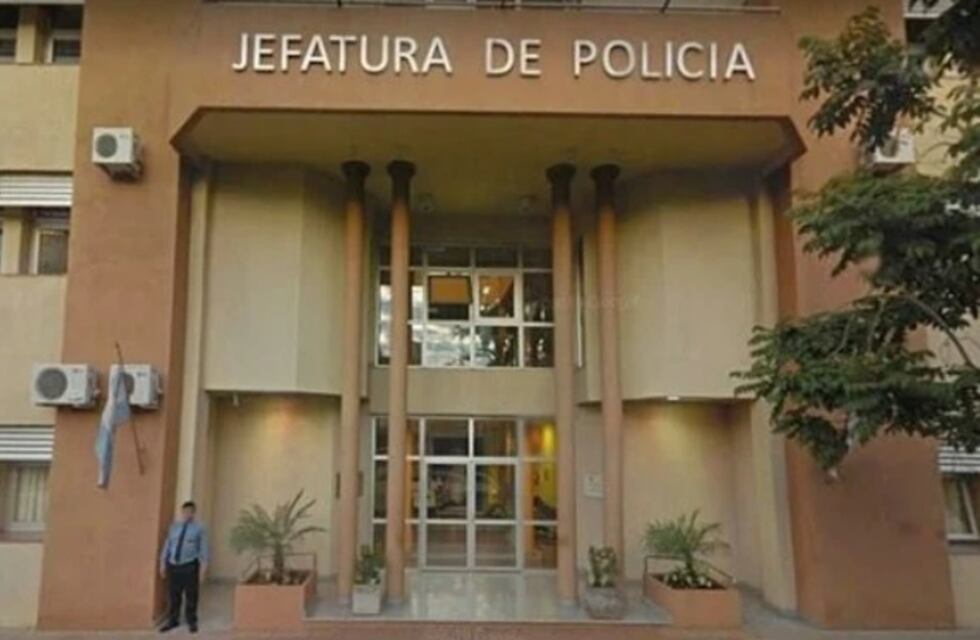 Detienen a agente policial acusada de varios ilícitos en Posadas
