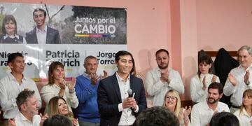 Nicolás Aramayo presentó la lista de precanditos a concejales.