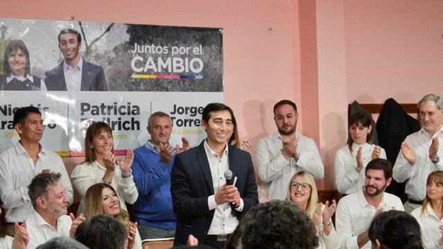 Nicolás Aramayo presentó la lista de precanditos a concejales.