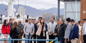 En el marco del Encuentro Binacional Tucumán–Coquimbo, el vicegobernador Miguel Acevedo encabezó una comitiva que visitó el Puerto de Coquimbo.