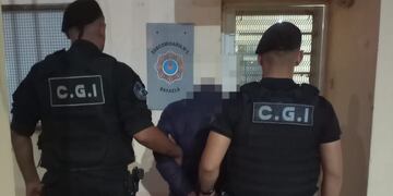 El joven que llevaba el arma fue trasladado a la comisaría 1°