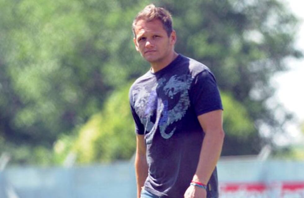 Quién es Sebastián “Terremoto” Cejas, el nuevo entrenador de Santamarina de Tandil