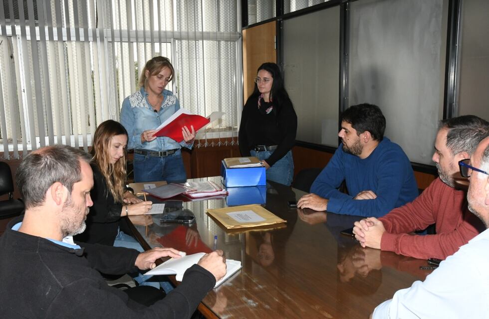 Dos ofertas para una nueva obra complementaria para el Camino Nº 6