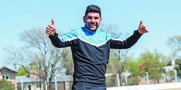 El Gordo jugará un año más en Estudiantes de Río Cuarto y después apunta a ser entrendor.