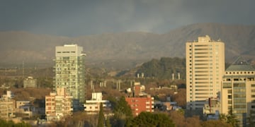 Viento Zonda en Mendoza