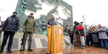 El intendente de Ushuaia habló en el acto central por los 40 años de la Gesta de Malvinas.