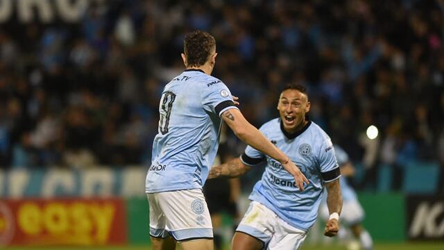 Belgrano vs. Riestra festejo de Pablo Vegetti. (Facundo Luque/ La Voz)