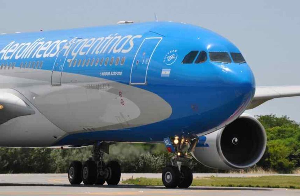 Programaron dos vuelos de Aerolíneas a Rusia y China para traer más vacunas